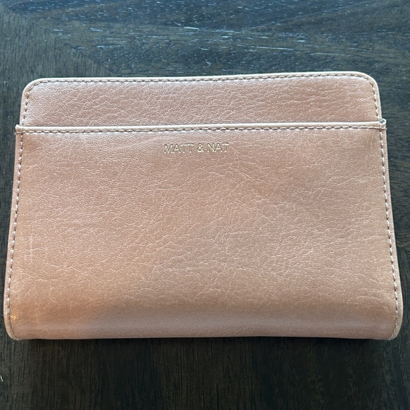 New without tags ~ MATT & NAT Zip-around Webber wallet Vintage Collection - Picture 5 of 13